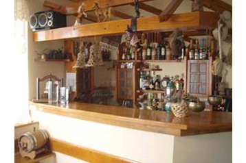 Украйна Hotel Zabolotiv, Екстериор