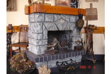 Украйна Hotel Zabolotiv, Екстериор