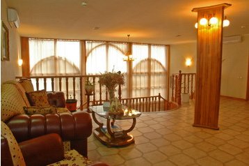 Ukraina Hotel Mykolajiv, Eksterjöör
