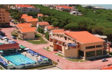 Albānija Hotel Golem, Eksterjers