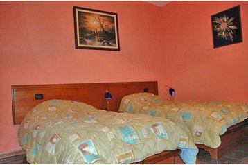 Албания Hotel Дуръс / Durrës, Екстериор