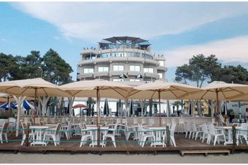 Албанiя Hotel Golem, Екстер'єр