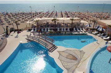 Албания Hotel Golem, Экстерьер