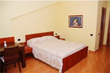 Albānija Hotel Tirana, Eksterjers