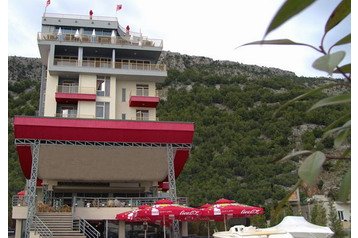 Albaania Hotel Shëngjin, Eksterjöör