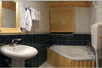 Serbia Privát Treska, Eksteriør