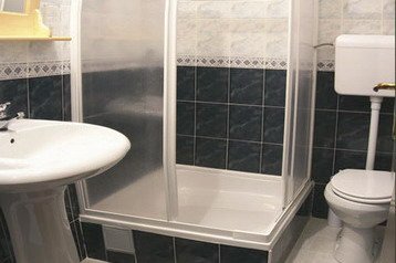 Serbia Privát Treska, Eksteriør