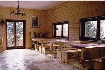 Serbia Privát Treska, Eksteriør