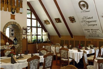 Венгрия Hotel Monor, Экстерьер