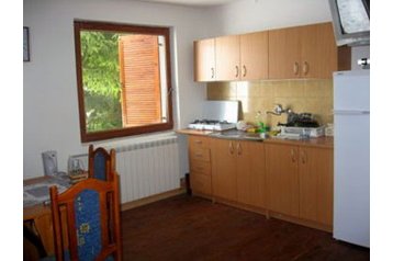 Serbia Chata Treska, Exterior