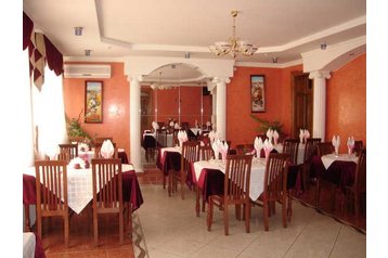 Украйна Hotel Dolyna, Екстериор