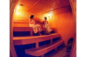 Украйна Hotel Dolyna, Екстериор