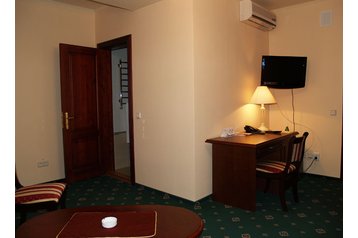 Ucranie Hotel Ivano-Frankivsk, Extérieur