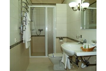 Ucranie Hotel Ivano-Frankivsk, Extérieur