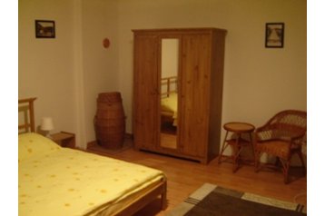 Vendégház Úrvölgy / Špania Dolina 1