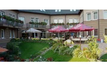 Hungrie Hotel Kecskemét, Extérieur