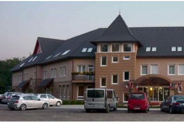 Унгария Hotel Kecskemét, Екстериор