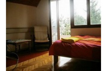 Makedonia Privát Mavrovo, Eksteriør