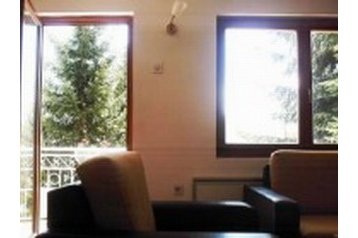 Makedonia Privát Mavrovo, Eksteriør