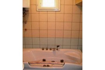 Makedonia Privát Mavrovo, Eksteriør