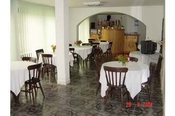 Пансион Mărgău 1