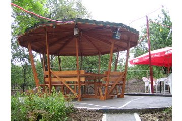 Románia Penzión Săcelu, Exteriőr