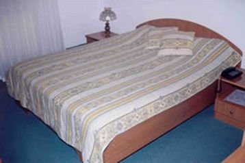 Македонiя Hotel Skopje, Екстер'єр