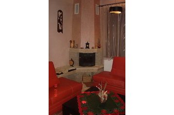 Rumeenia Privát Zărneşti, Eksterjöör