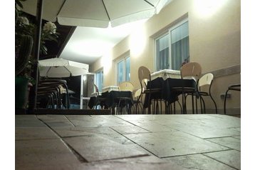 Italia Hotel Rimini, Eksteriør