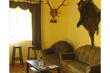 Ungarn Privát Parádsasvár, Eksteriør