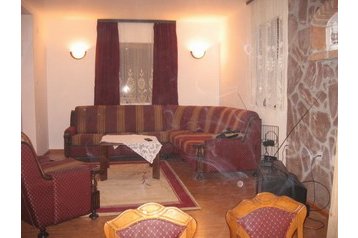 Serbien Chata Divčibare, Exterieur