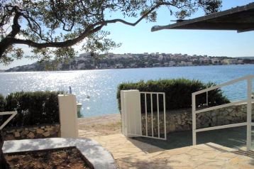 Kroatia Privát Rogoznica, Eksteriør