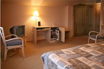 Латвия Hotel Liepāja, Экстерьер