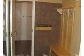 Латвия Hotel Daugavpils, Екстериор