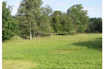 Läti Chata Menģele, Eksterjöör
