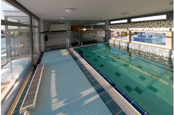 Čekija Hotel Roztoky, Eksterjeras