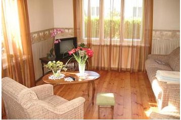 Łotwa Chata Ventspils, Zewnątrz