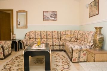 Makedoonia Hotel Kavadarci, Eksterjöör