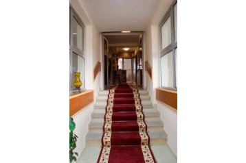 Македония Hotel Kavadarci, Экстерьер