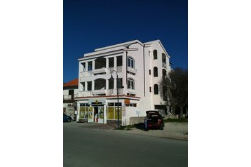 Kroatia Privát Rogoznica, Eksteriør