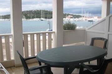 Kroatia Privát Rogoznica, Eksteriør