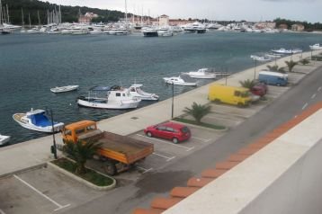 Kroatia Privát Rogoznica, Eksteriør