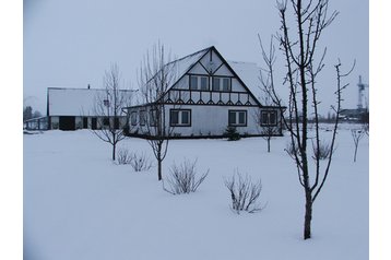 Läti Privát Jauncode, Eksterjöör