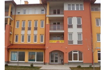 Hungría Byt Bük, Exterior