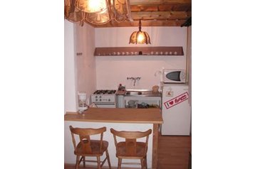 Slovensko Chata Štrba, Exteriér