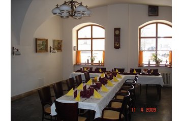 Čekija Hotel Hostinné, Eksterjeras