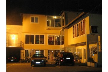 Srbsko Hotel Kraljevo, Exteriér