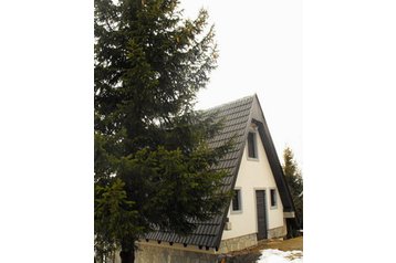 Serbia Chata Treska, Eksteriør