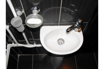 Serbien Chata Treska, Exterieur