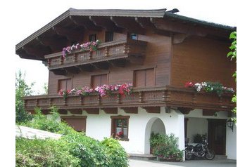 Austria Penzión Oberndorf, Exteriorul